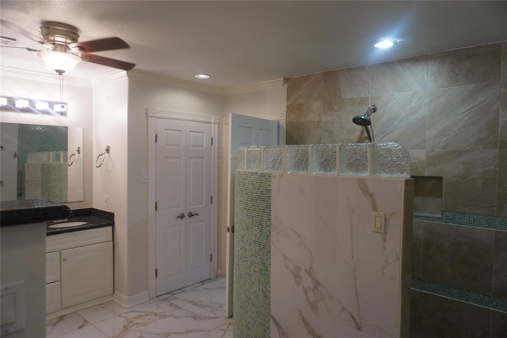 7506 Dearborn Street - Photo 10