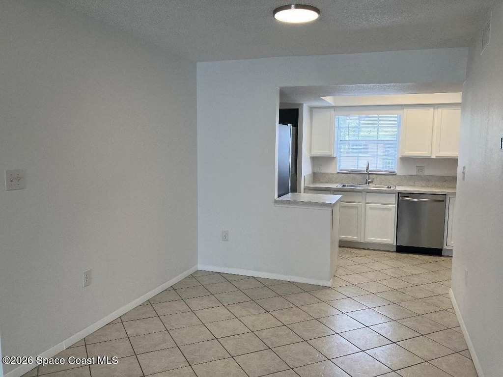 3135 Shady Dell Lane - Photo 10