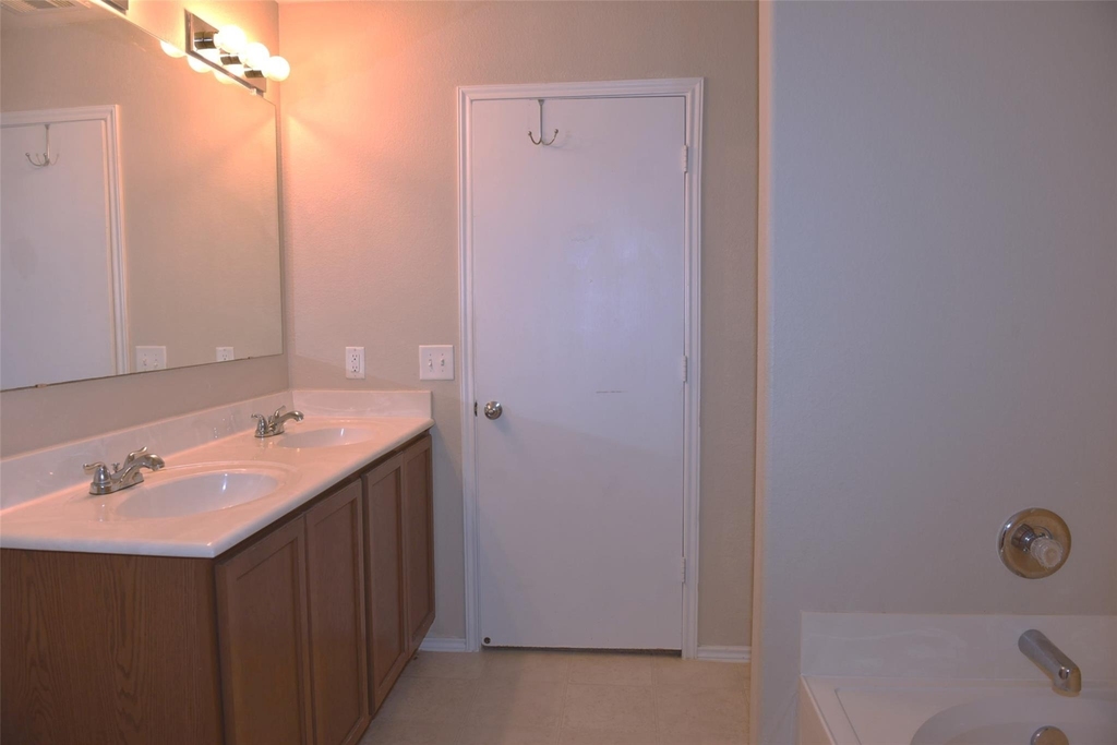 2626 Ensbrook Meadow Lane - Photo 19