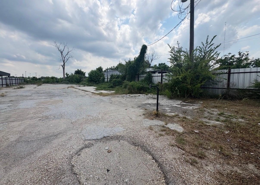 1904 Little York Road - Photo 1