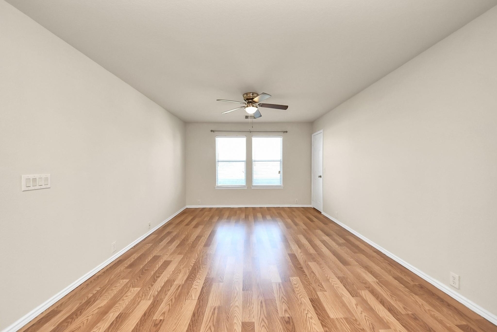 2038 Eddlewood Court - Photo 21