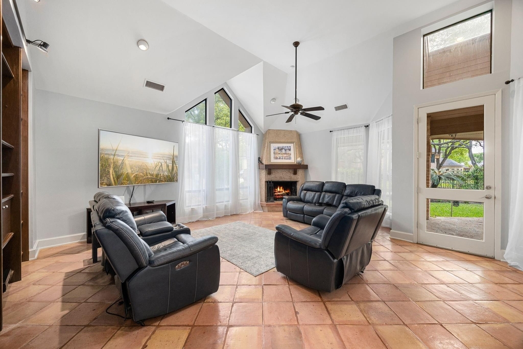 19823 Sunbridge Lane - Photo 10
