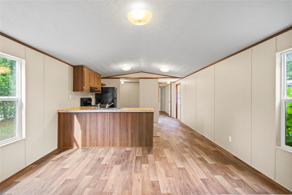 202 S Trice Street - Photo 5