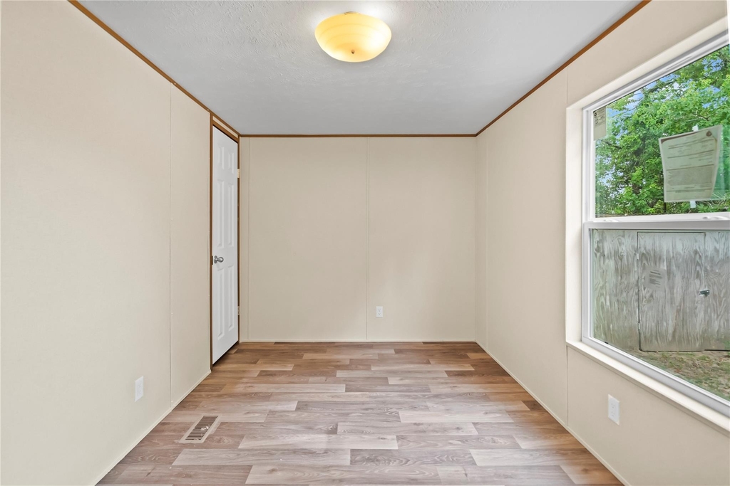 202 S Trice Street - Photo 18