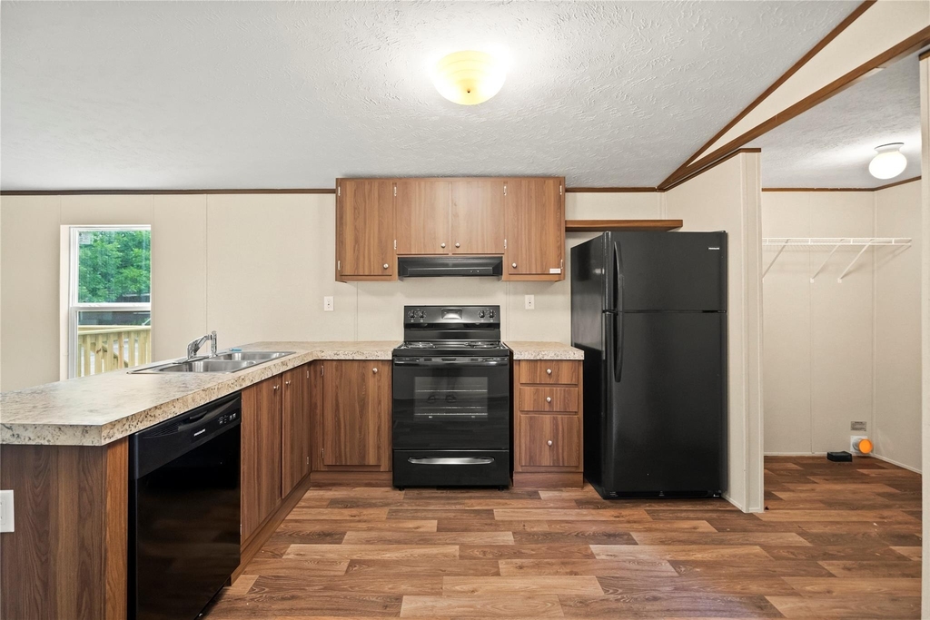 202 S Trice Street - Photo 7