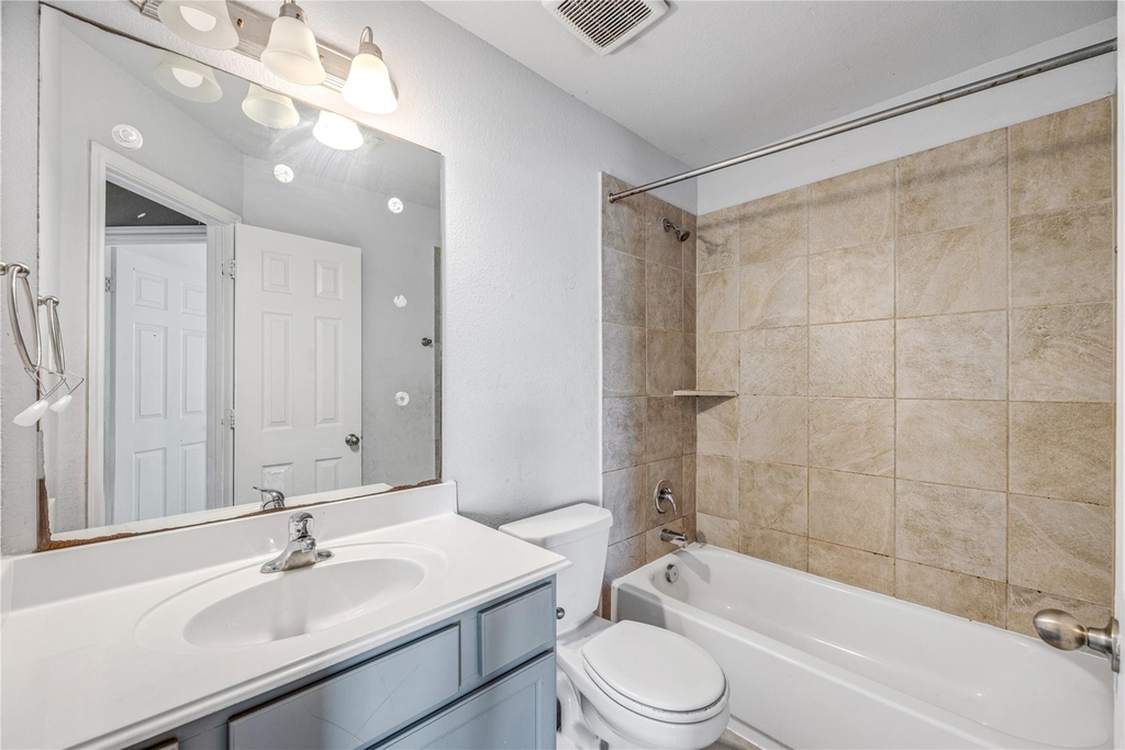 12747 Highmanor Drive - Photo 8
