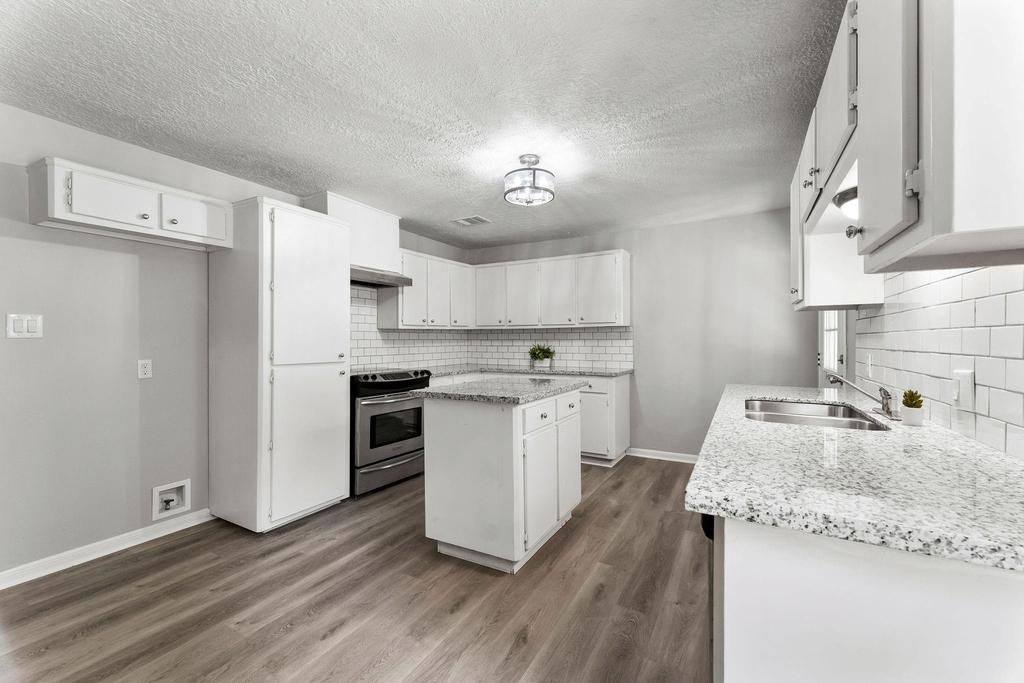 601 Dogwood Trail - Photo 9