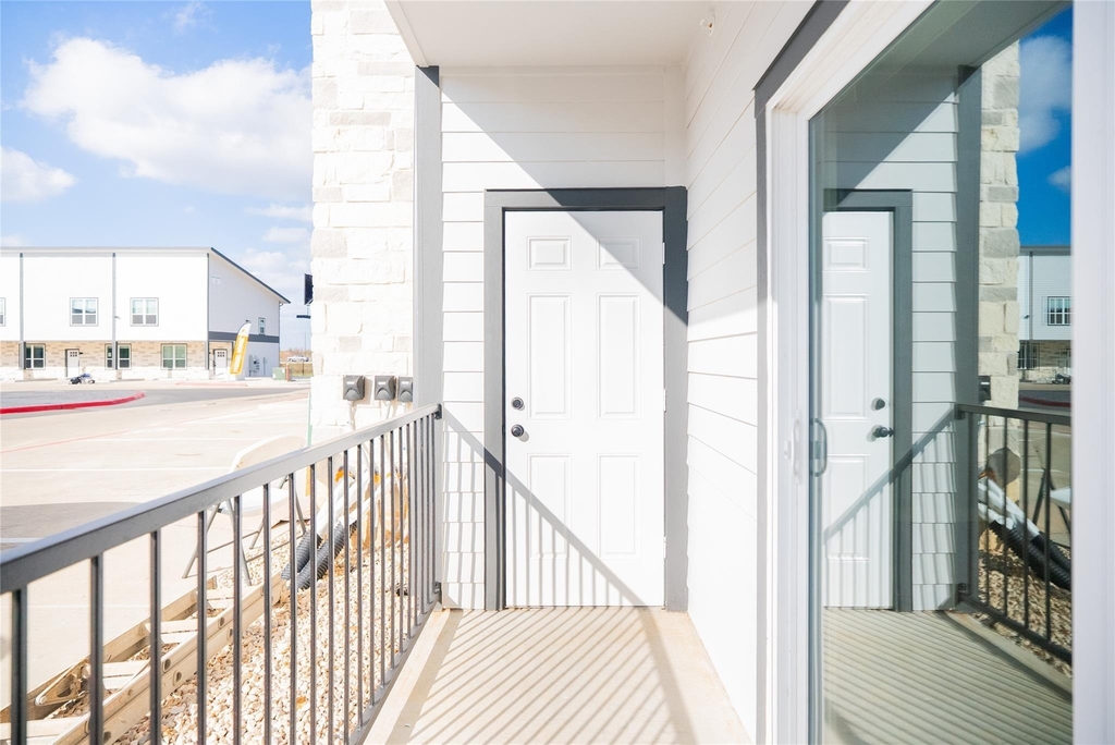 2101 Reinke Road - Photo 24