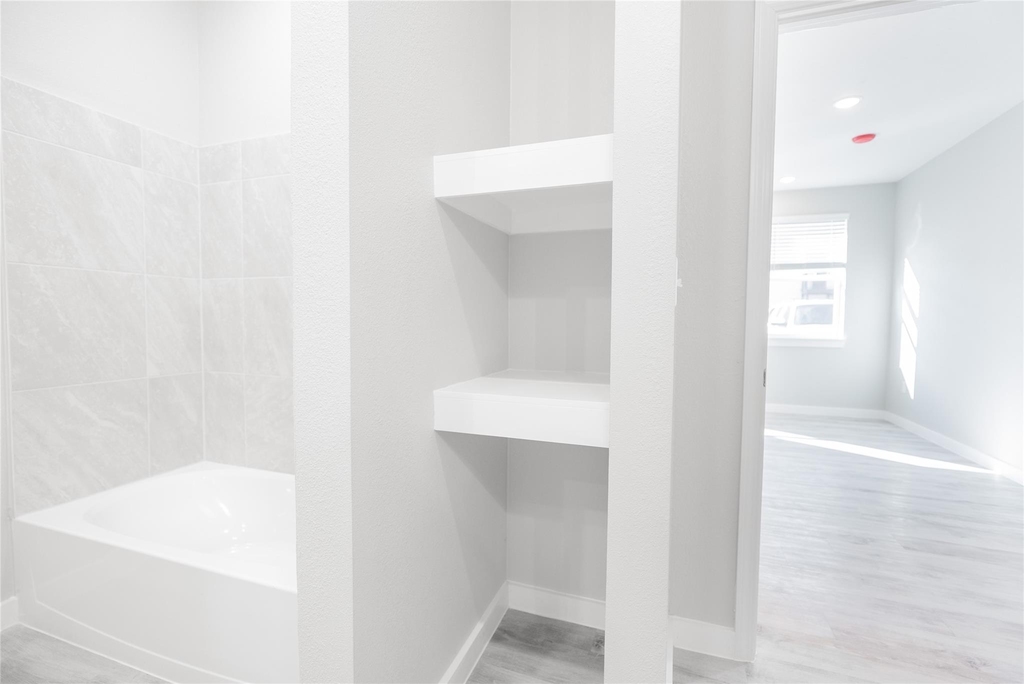 2101 Reinke Road - Photo 21