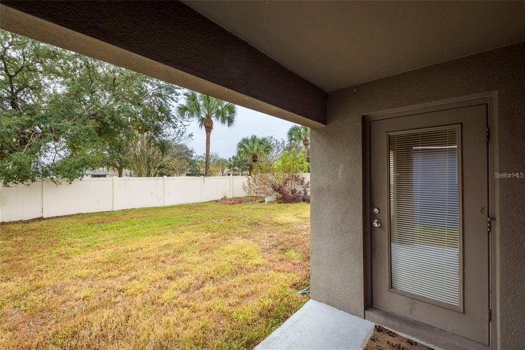8117 Alamosa Wood Avenue - Photo 17