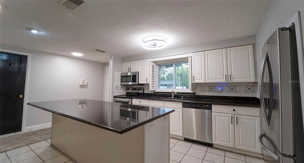 7713 Heather Street - Photo 5