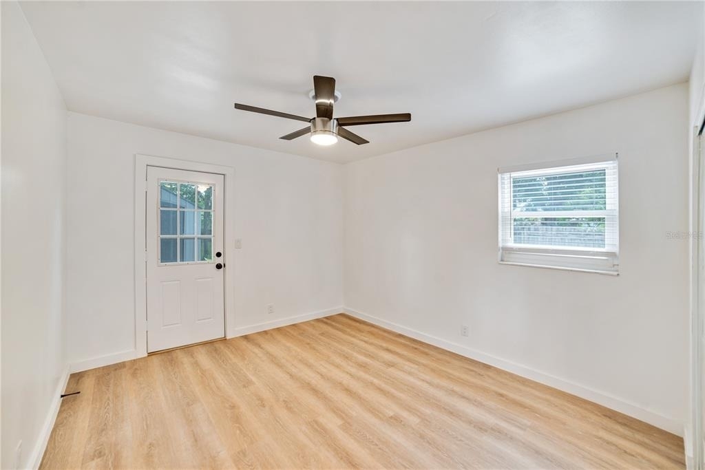 4413 W Rogers Avenue - Photo 25