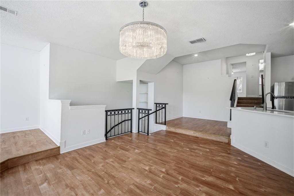 604 Seascape Way - Photo 4