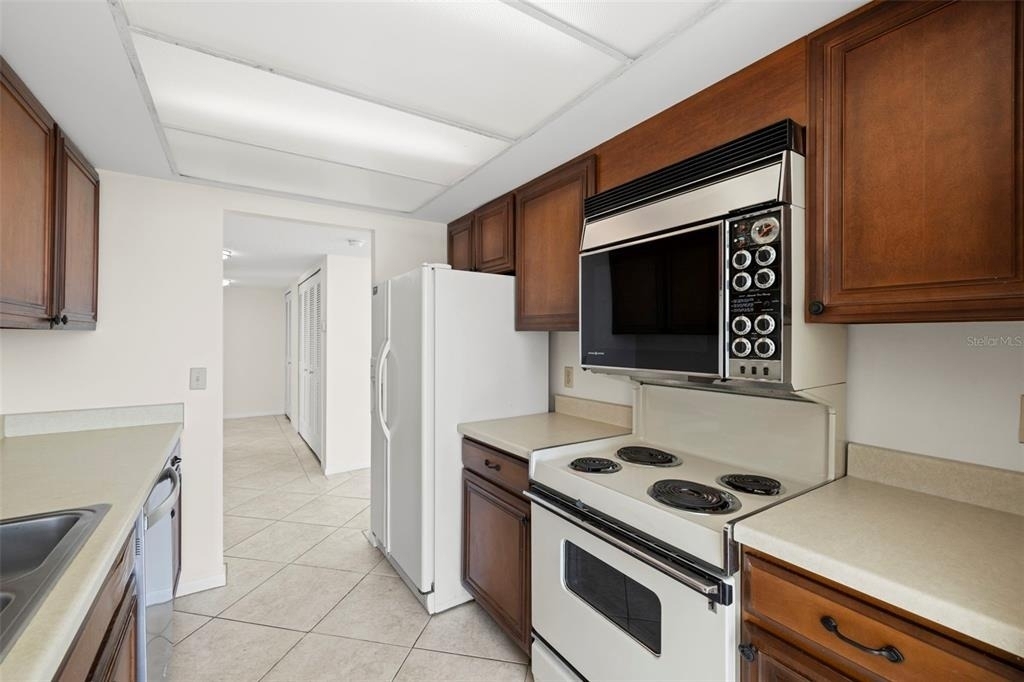 9425 Blind Pass Road - Photo 21
