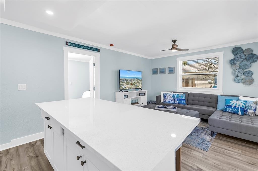 6892 Gulf Winds Drive - Photo 11
