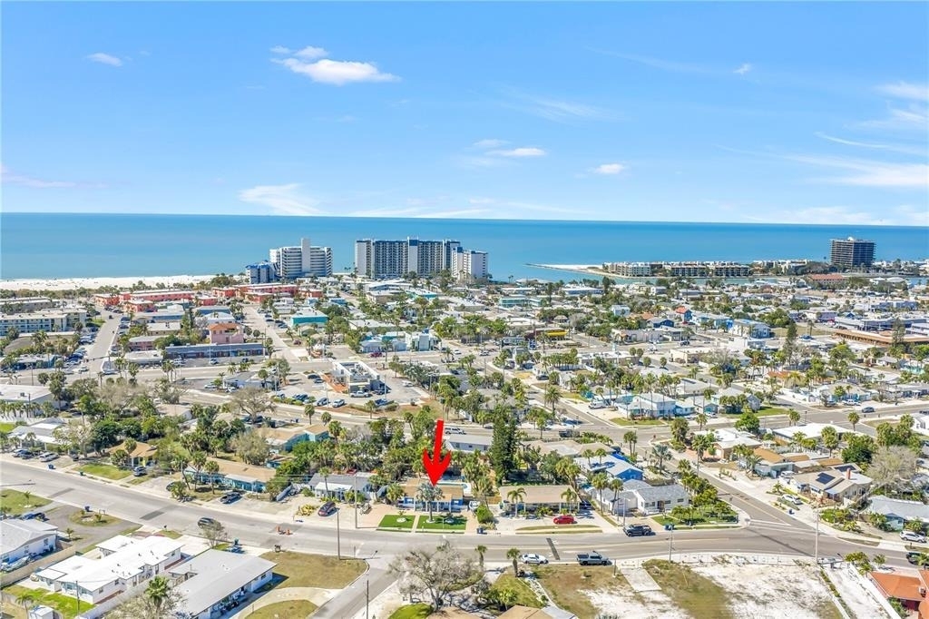 6892 Gulf Winds Drive - Photo 47