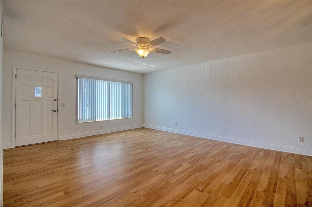 2450 Canadian Way - Photo 14
