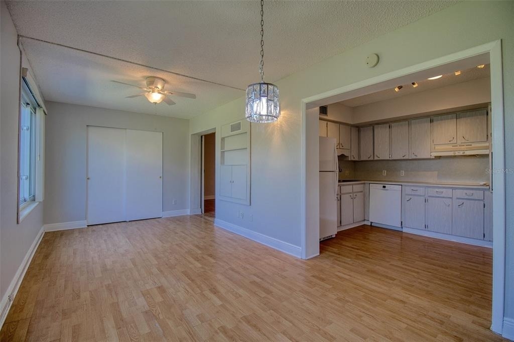2450 Canadian Way - Photo 21