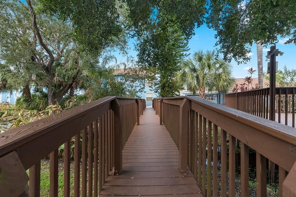 2735 N Poinciana Boulevard - Photo 14