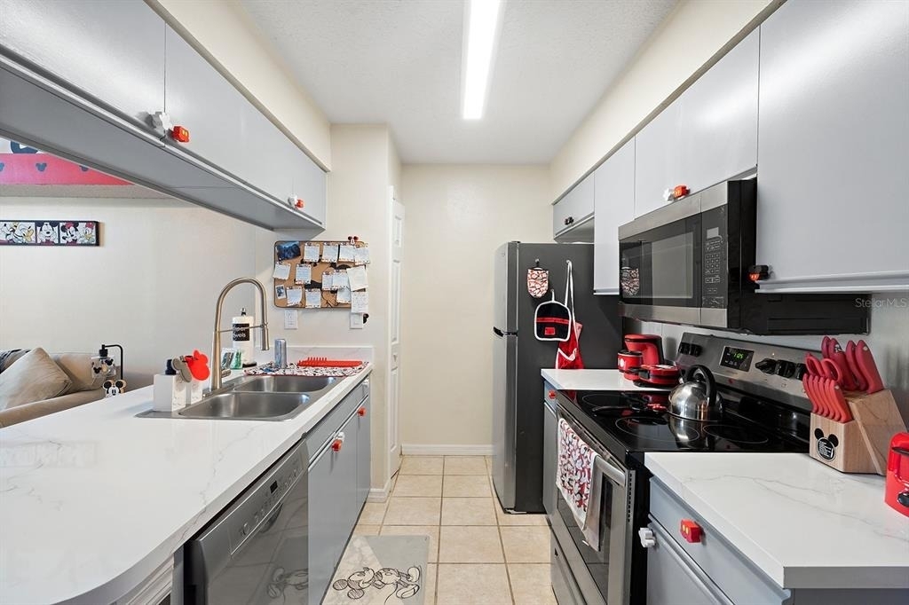 2735 N Poinciana Boulevard - Photo 4