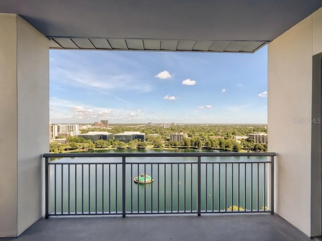 415 E Pine Street - Photo 37