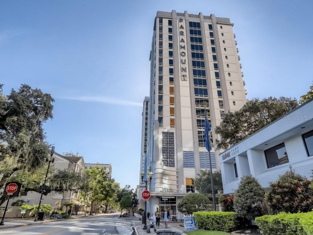 415 E Pine Street - Photo 0