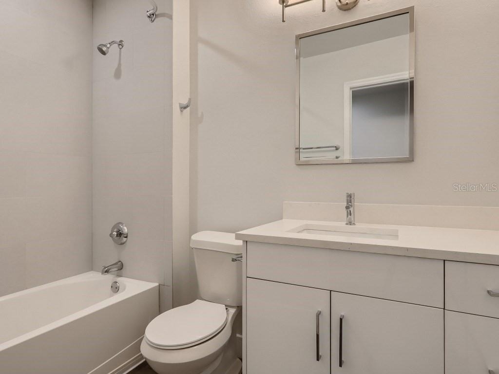 415 E Pine Street - Photo 26