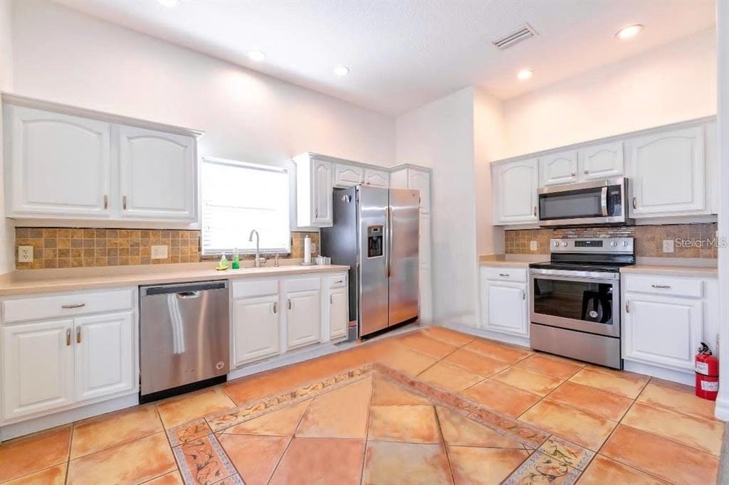 284 Vista Drive - Photo 18
