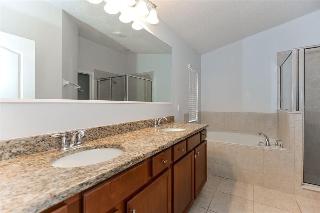 3736 Briar Run Drive - Photo 10