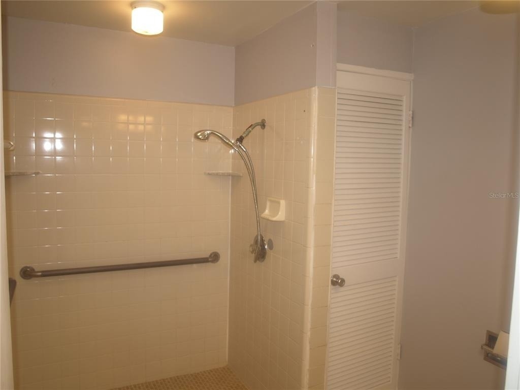 101 E 21st Street - Photo 5