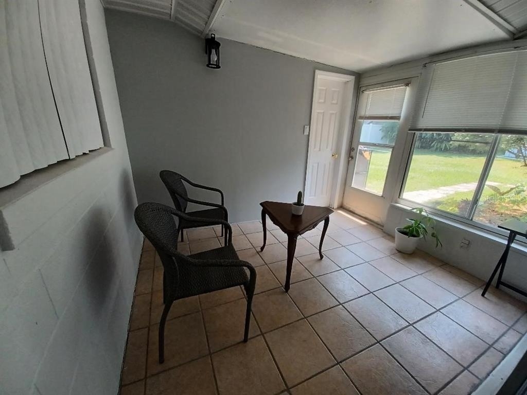 1942 Conifer Court - Photo 16