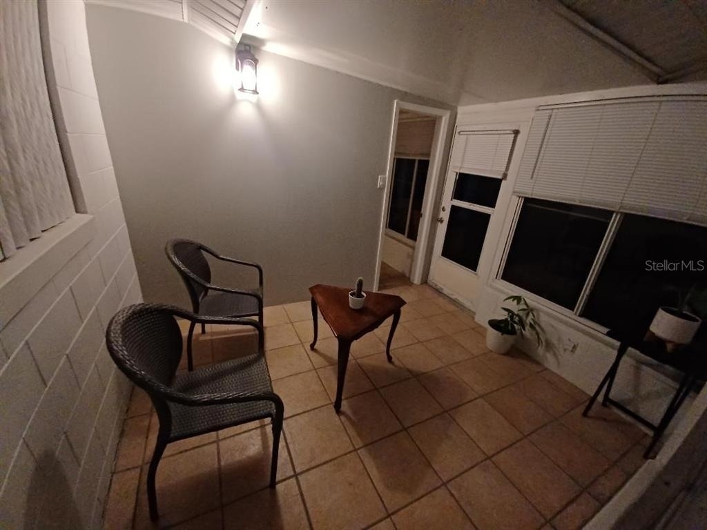 1942 Conifer Court - Photo 18