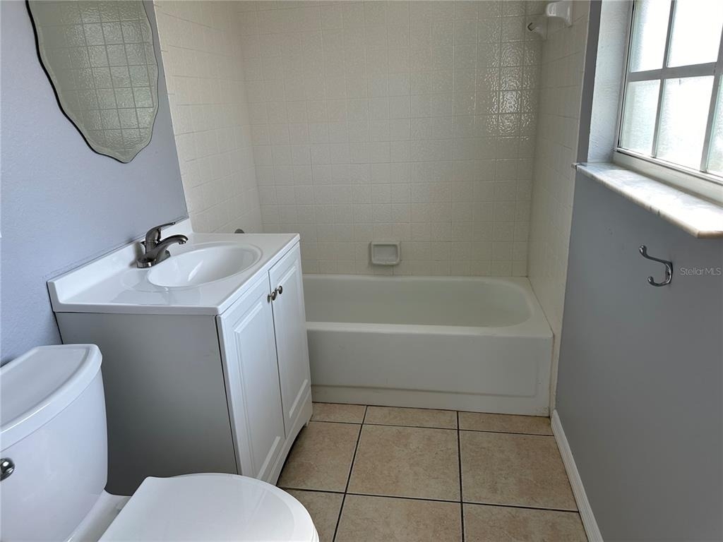 425 Ricold Terrace - Photo 6