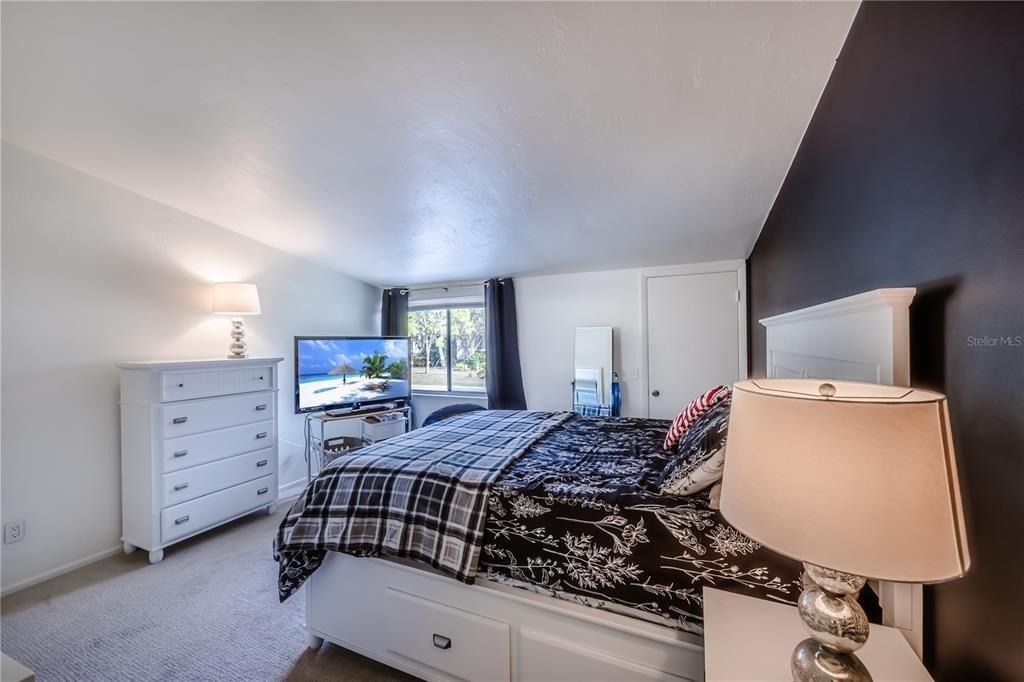 722 White Pine Tree Road - Photo 15