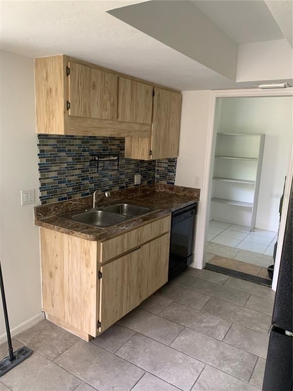 22481 Westchester Boulevard - Photo 24