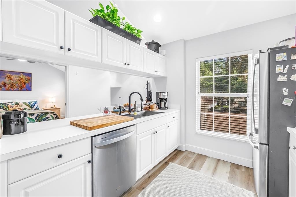 8350 Wingate Drive - Photo 4