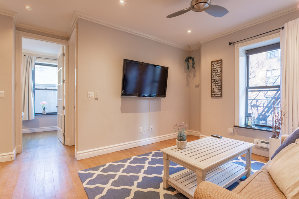 West 19th Street - Photo 1
