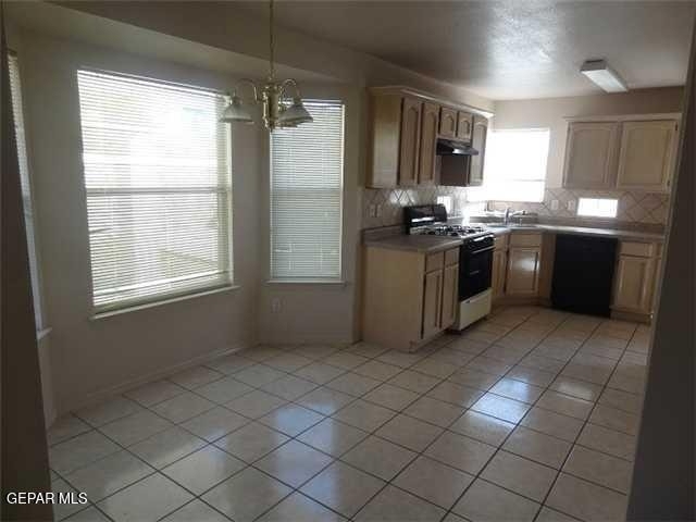 7481 Umbria Drive - Photo 23