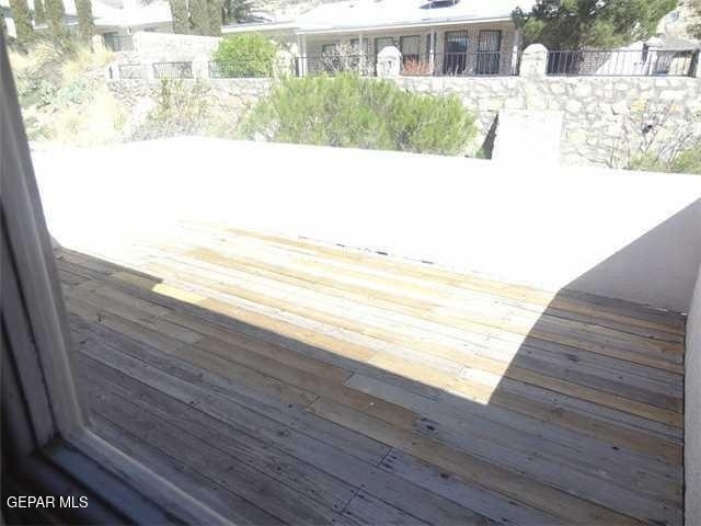 7481 Umbria Drive - Photo 9