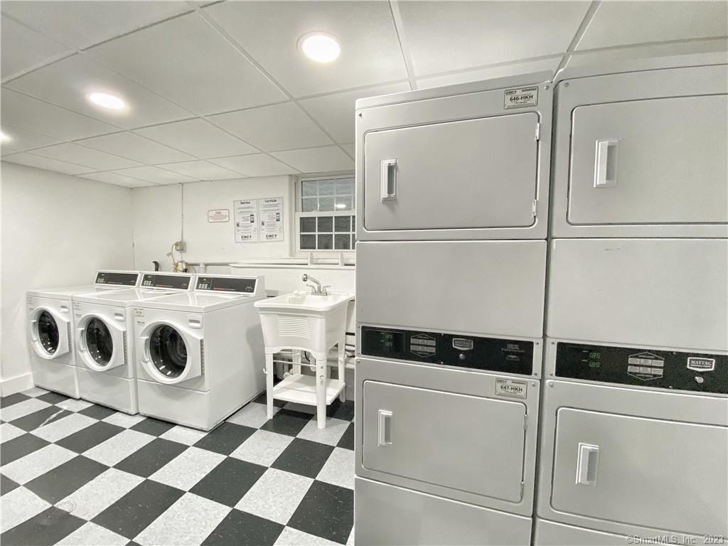 196 Park Street - Photo 6