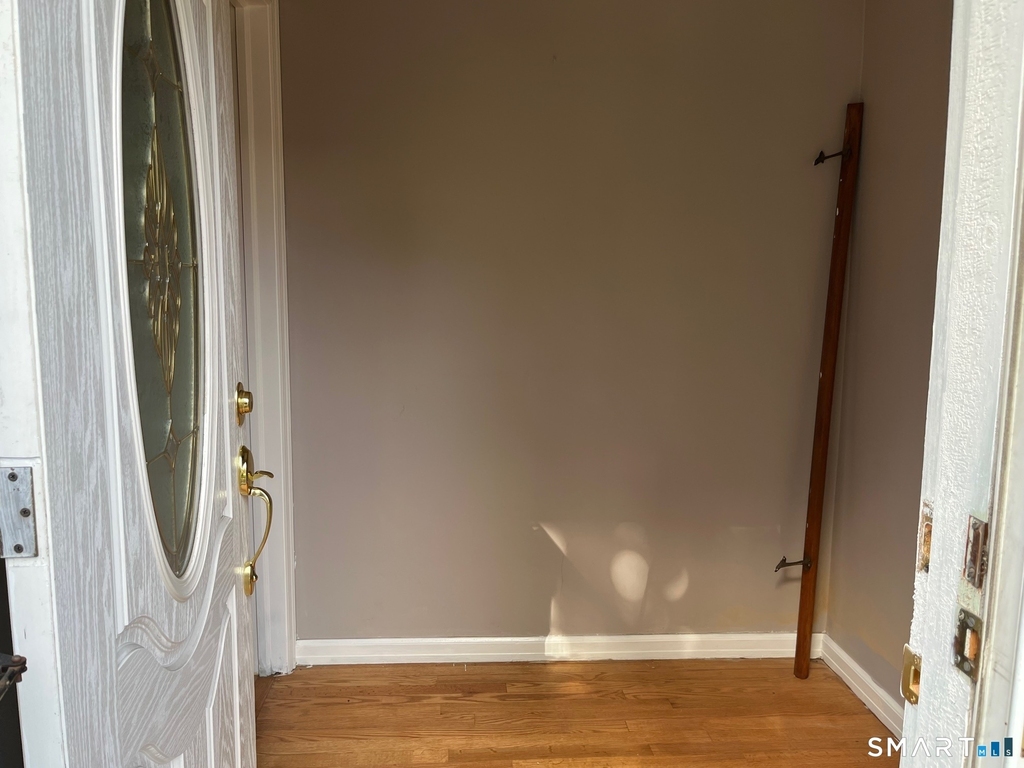 195 Valley Street - Photo 1