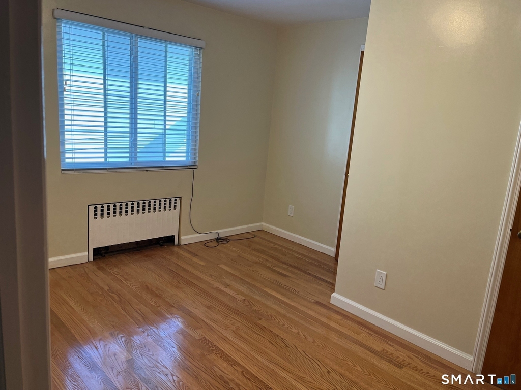 195 Valley Street - Photo 5
