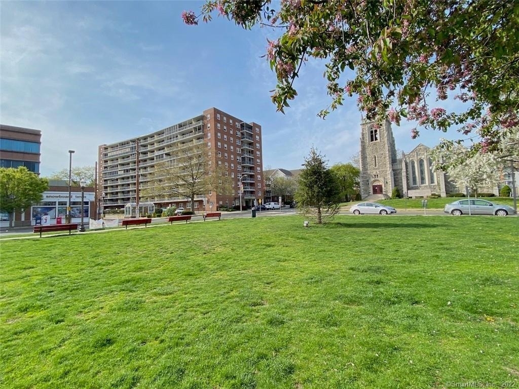 444 Bedford Street - Photo 18
