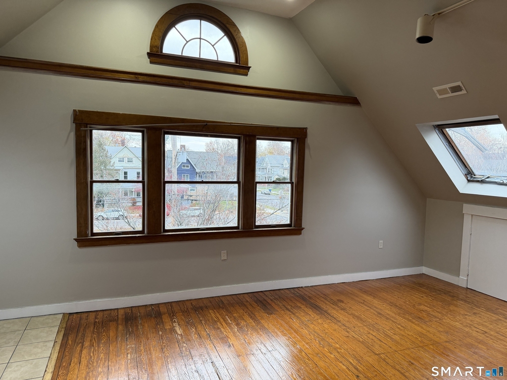 358 Edgewood Avenue - Photo 2