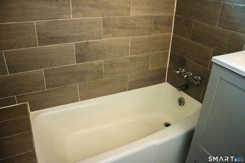 405 Wilson Street - Photo 6