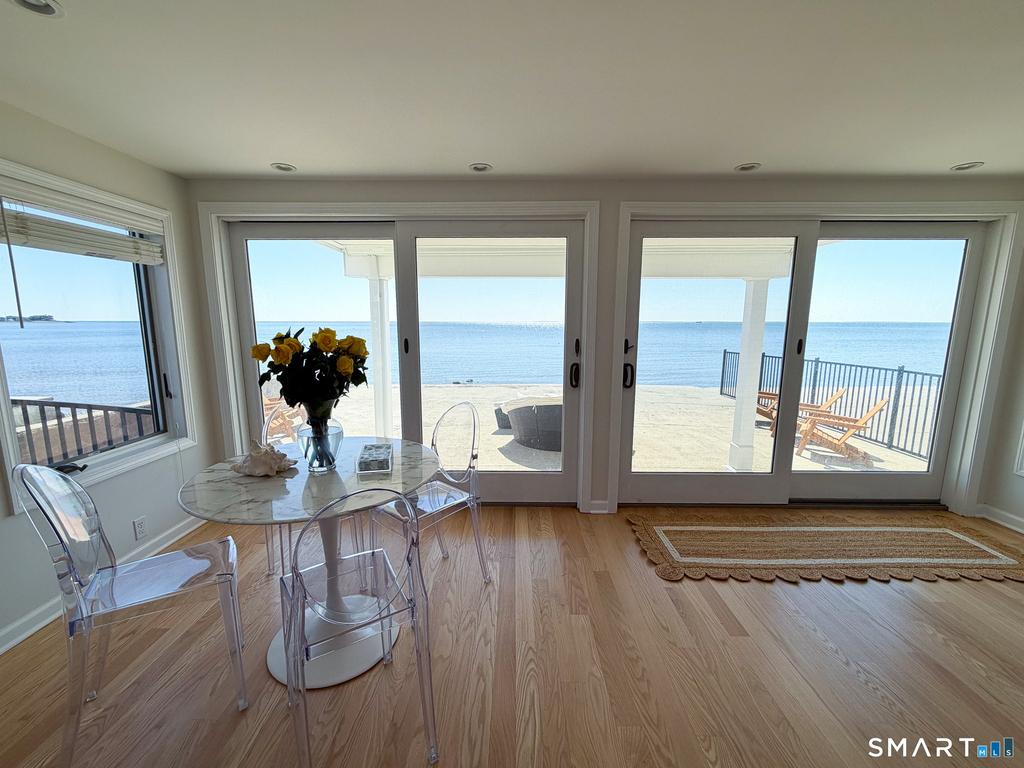 18 Field Court - Photo 8