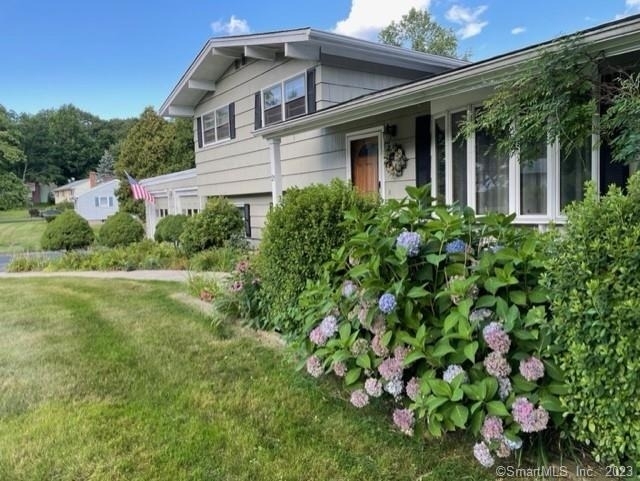 21 Mcdermott Circle - Photo 2