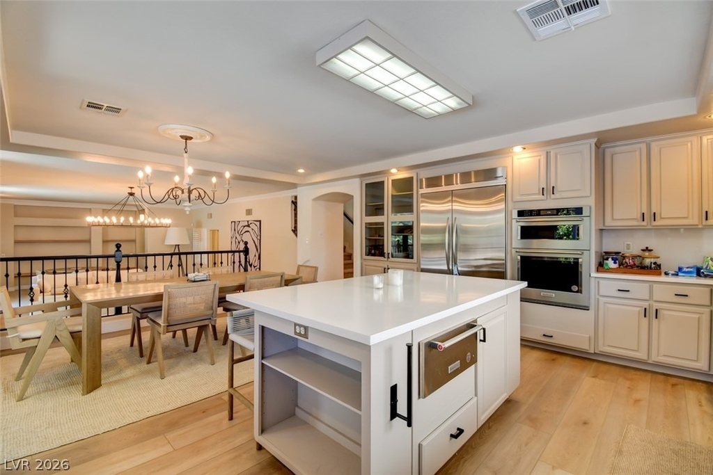 7686 Gossamer Wind Street - Photo 11