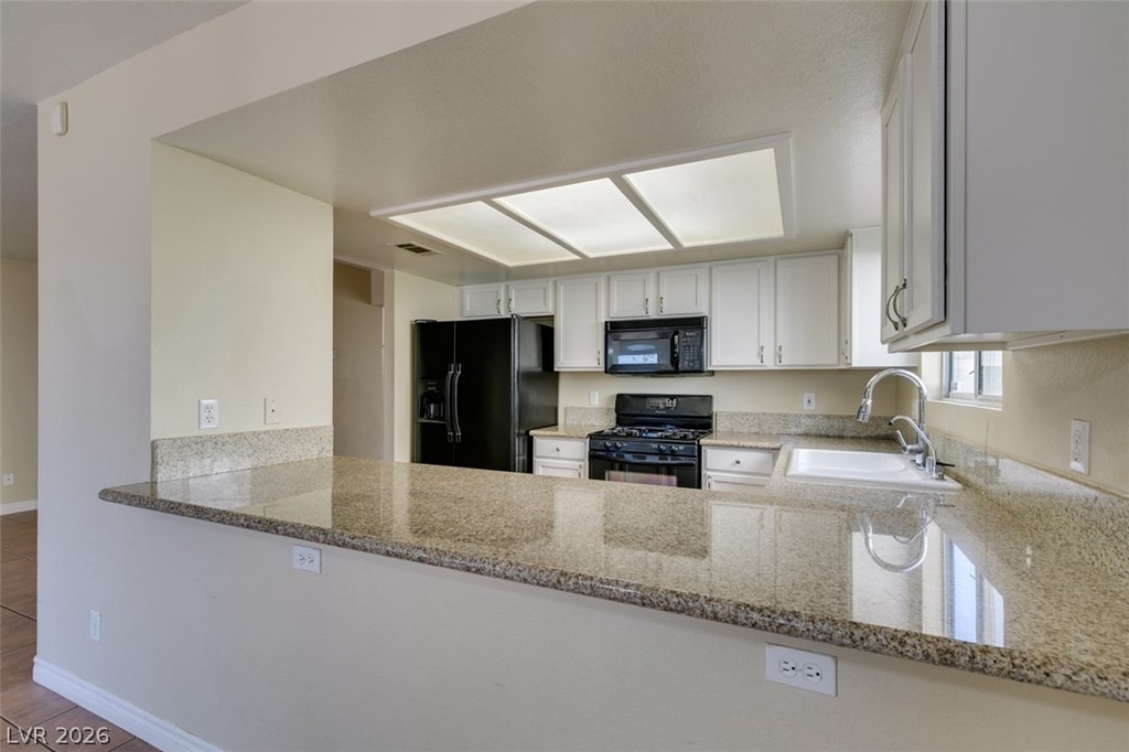 9532 Amber Valley Lane - Photo 10