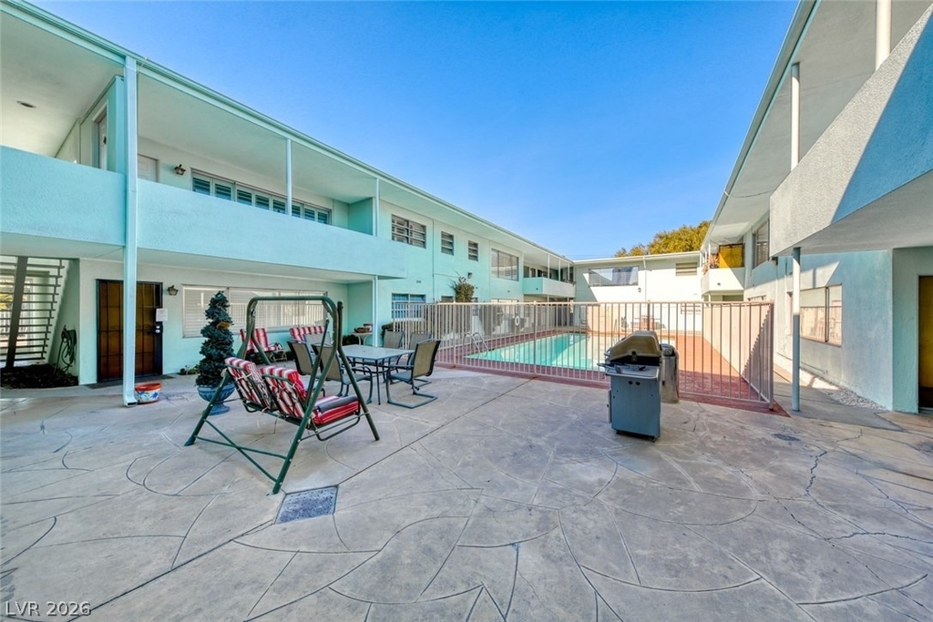 1700 Rexford Drive - Photo 23